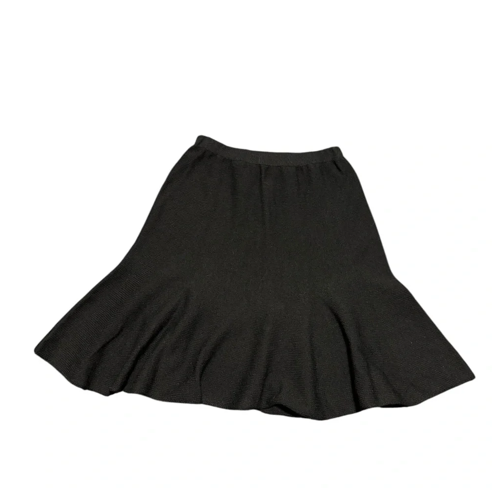 Eileen Fisher black wool skater skirt. Size M EUC